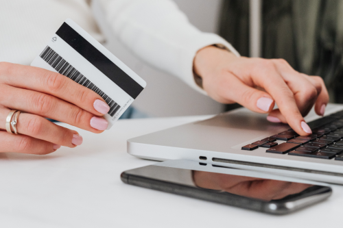 Cliente a gerir crédito online