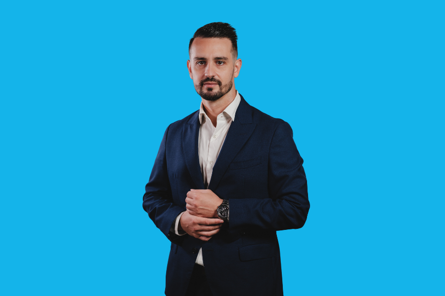 Fotografia da Intermediária Tiago Gomes